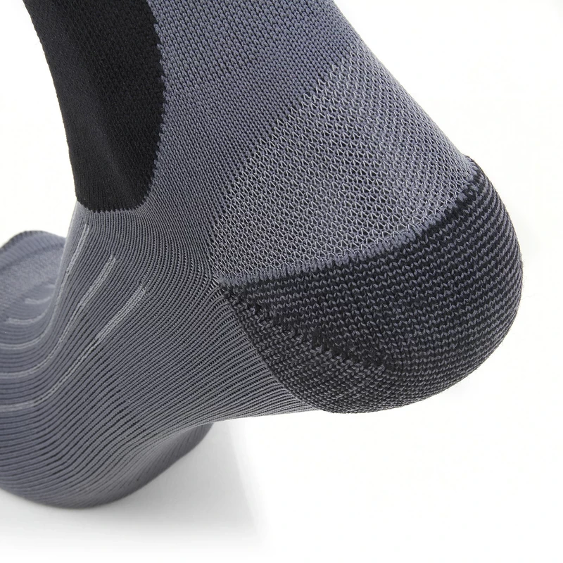 Howies Hockey Pro Style Skate Socks - Image 2